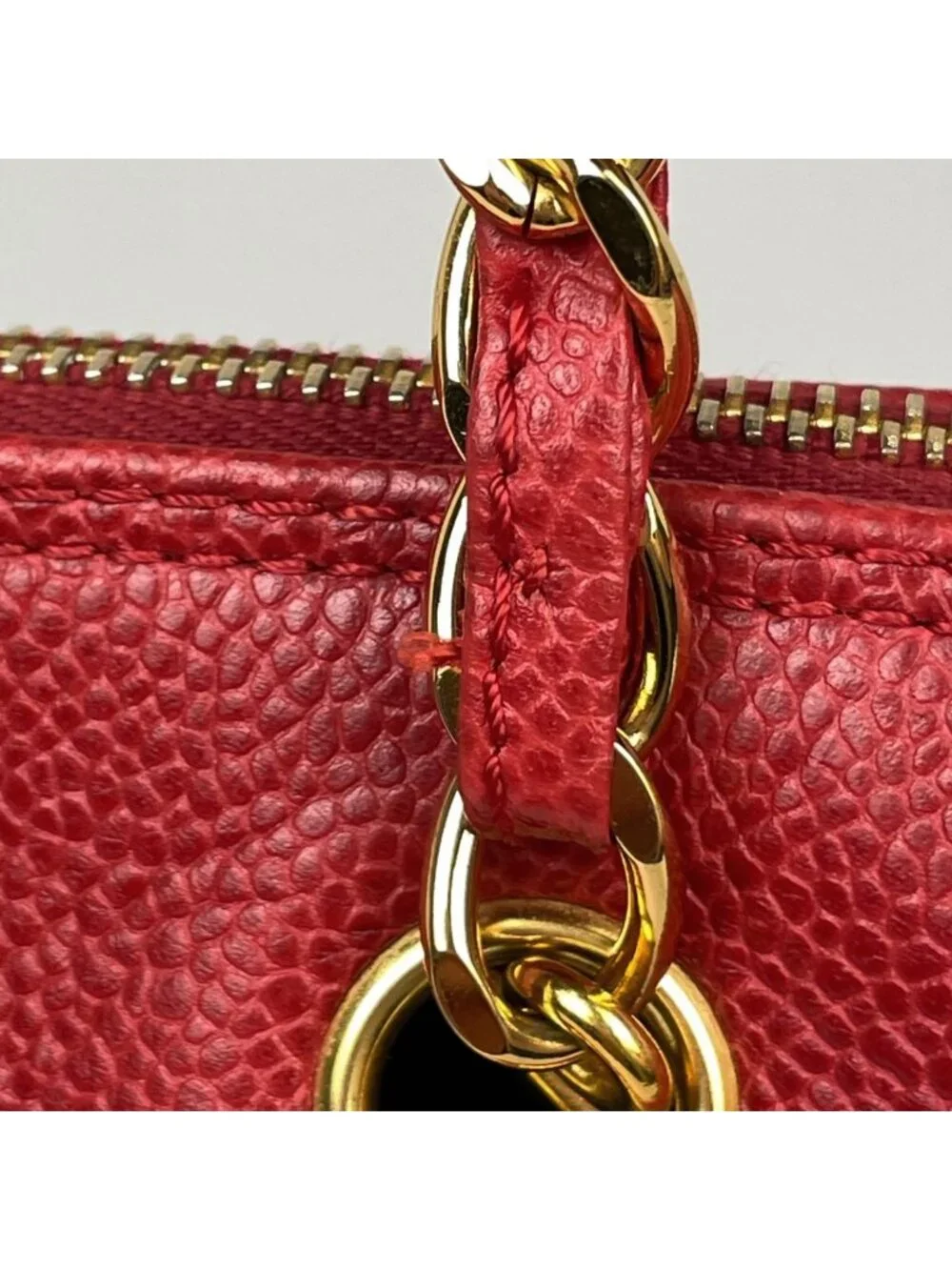 Chanel Tote CC Logo Chain Caviar Leather